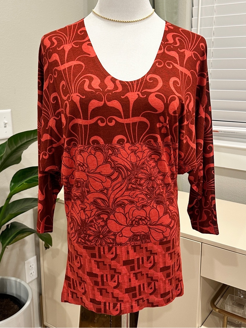 Nally & Millie Red Floral-Print V-Neck Long Sleeve Top